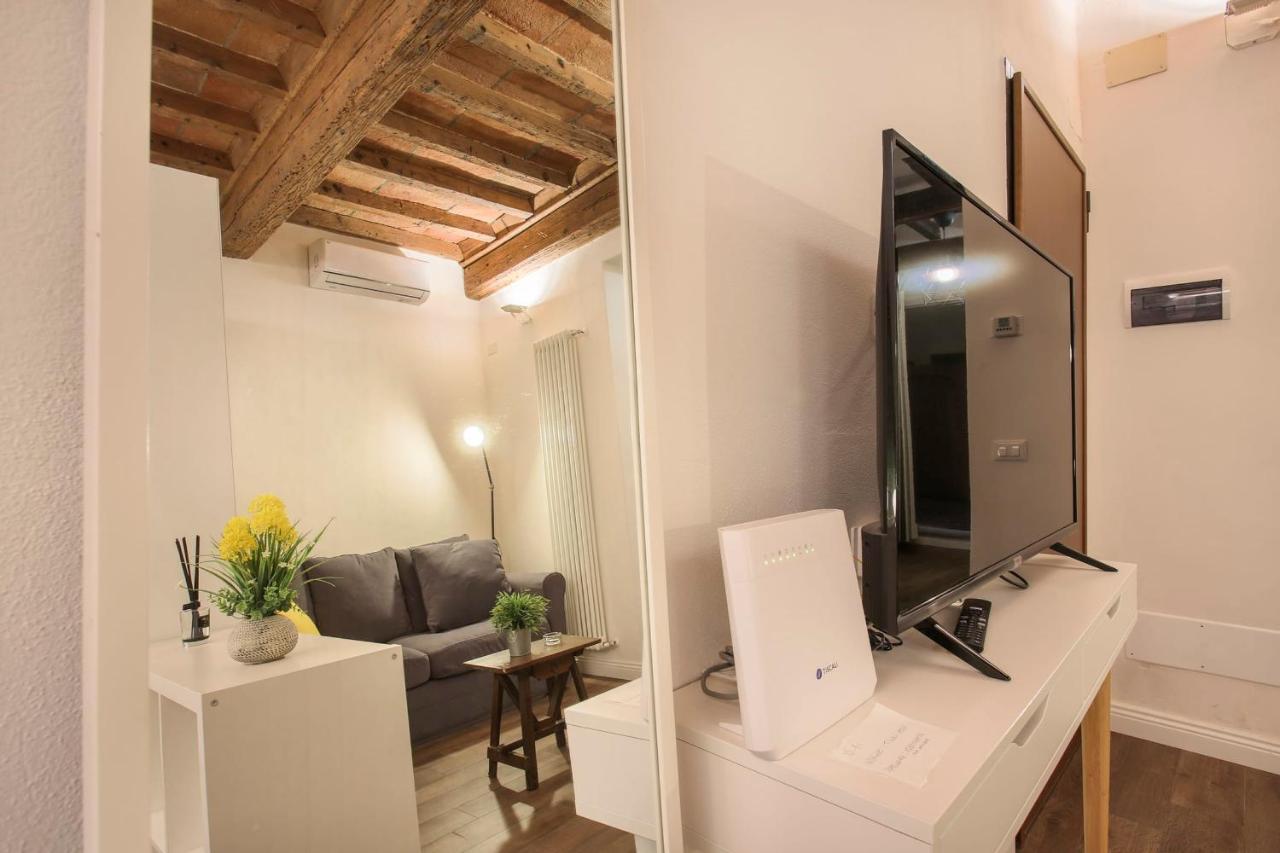 Oltrarno In Apartamento *